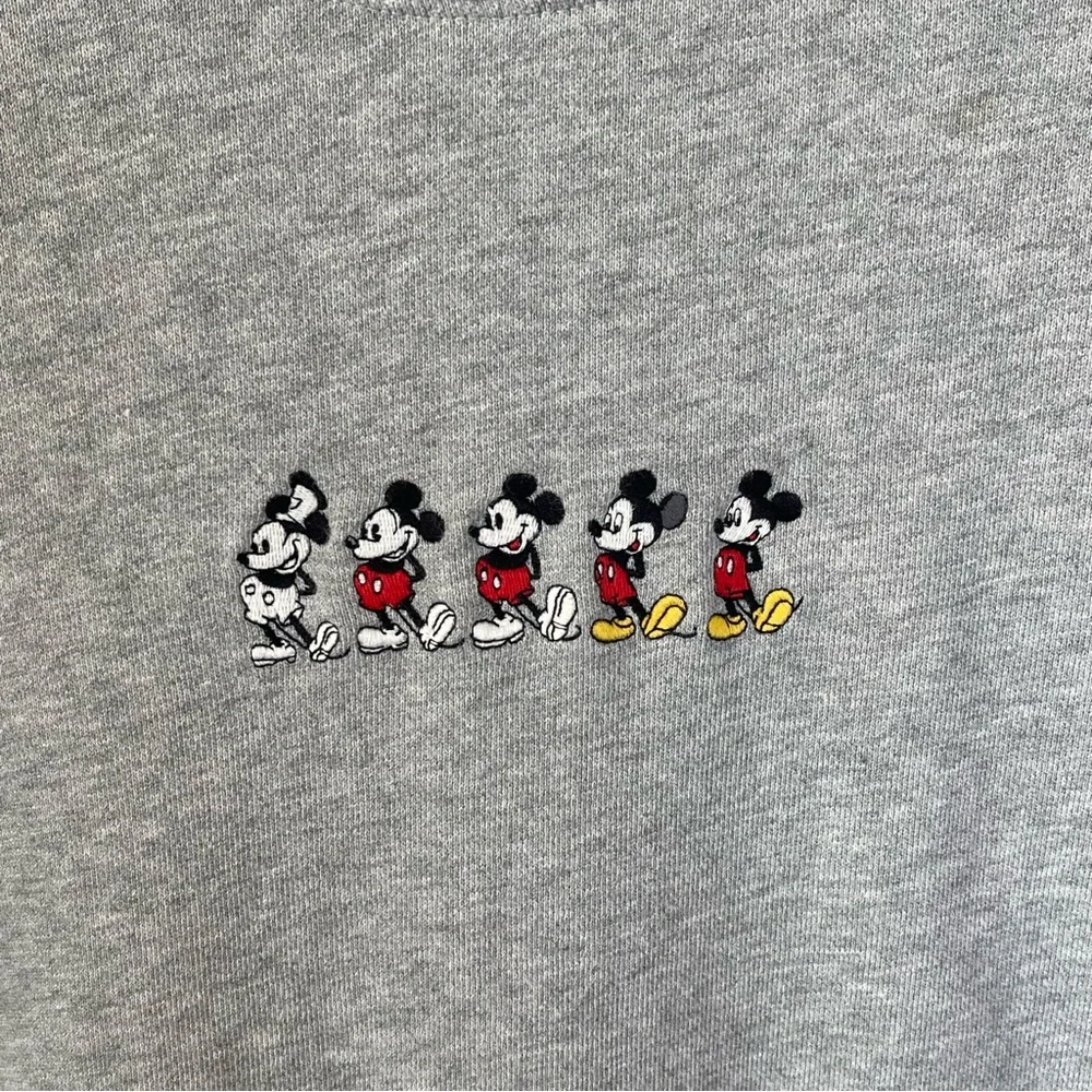 Disney Mickey Mouse sweater dress gray small embroidery women’s‎ size large